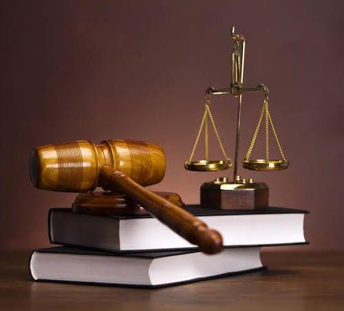 Lawyer & Legal Consultant services