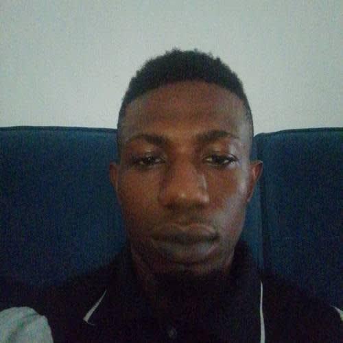 Oluwasola Akinlo