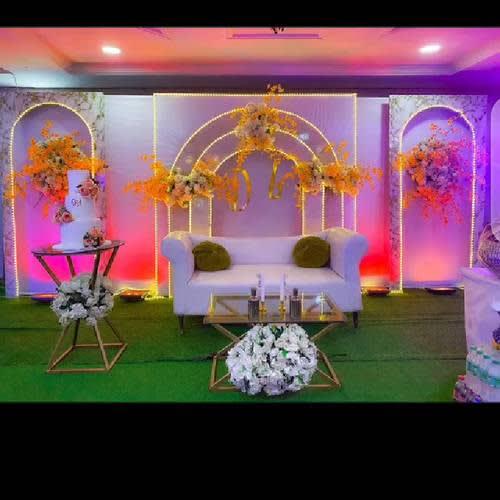 Royal Signature Events and Gifts